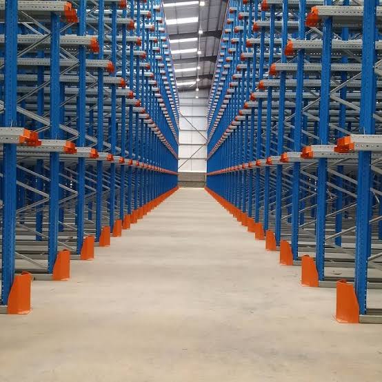 Drive-In/Drive-Through Pallet Racking
